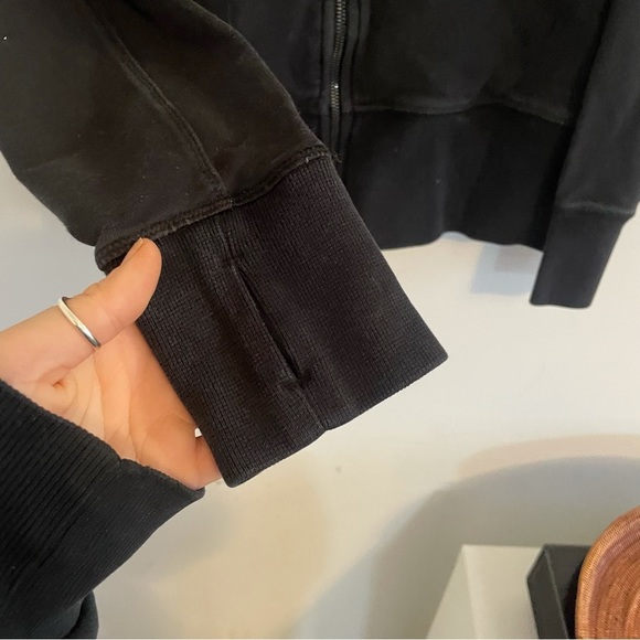 $128 Womens Lululemon Full Zip Hooded Jacket - Picture 3 of 7